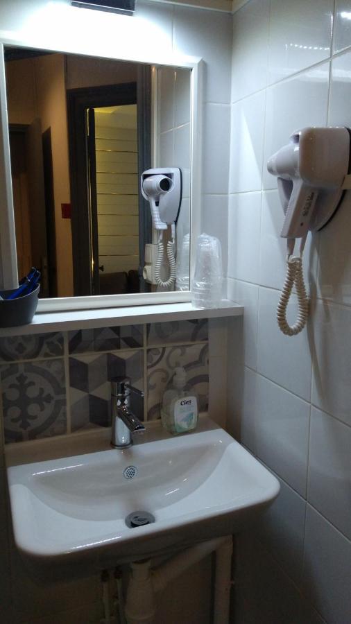 Mauguio Center Hôtel Extérieur photo