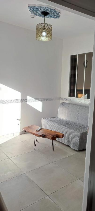 Mauguio Center Hôtel Extérieur photo
