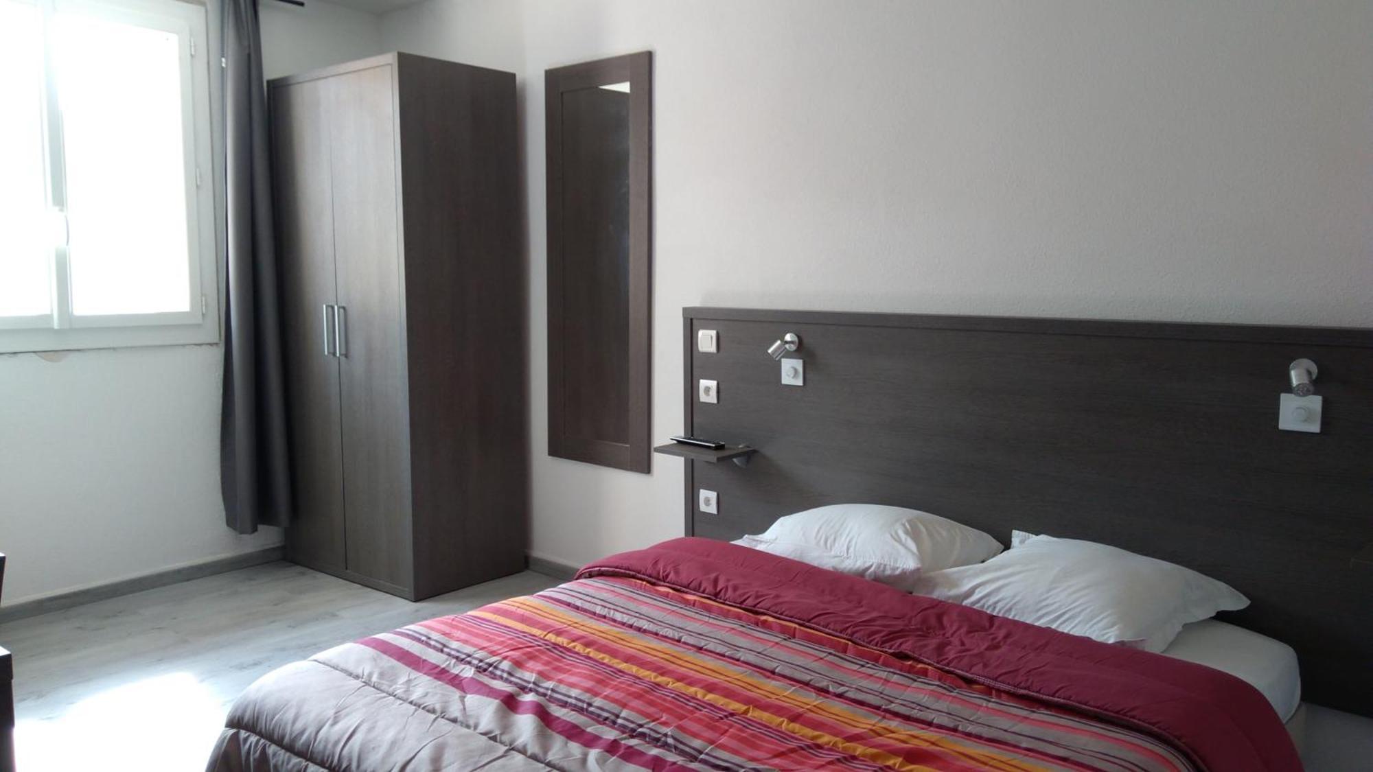 Mauguio Center Hôtel Extérieur photo