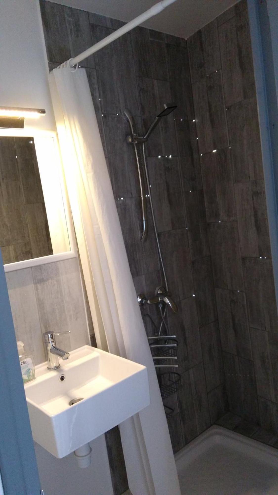 Mauguio Center Hôtel Extérieur photo